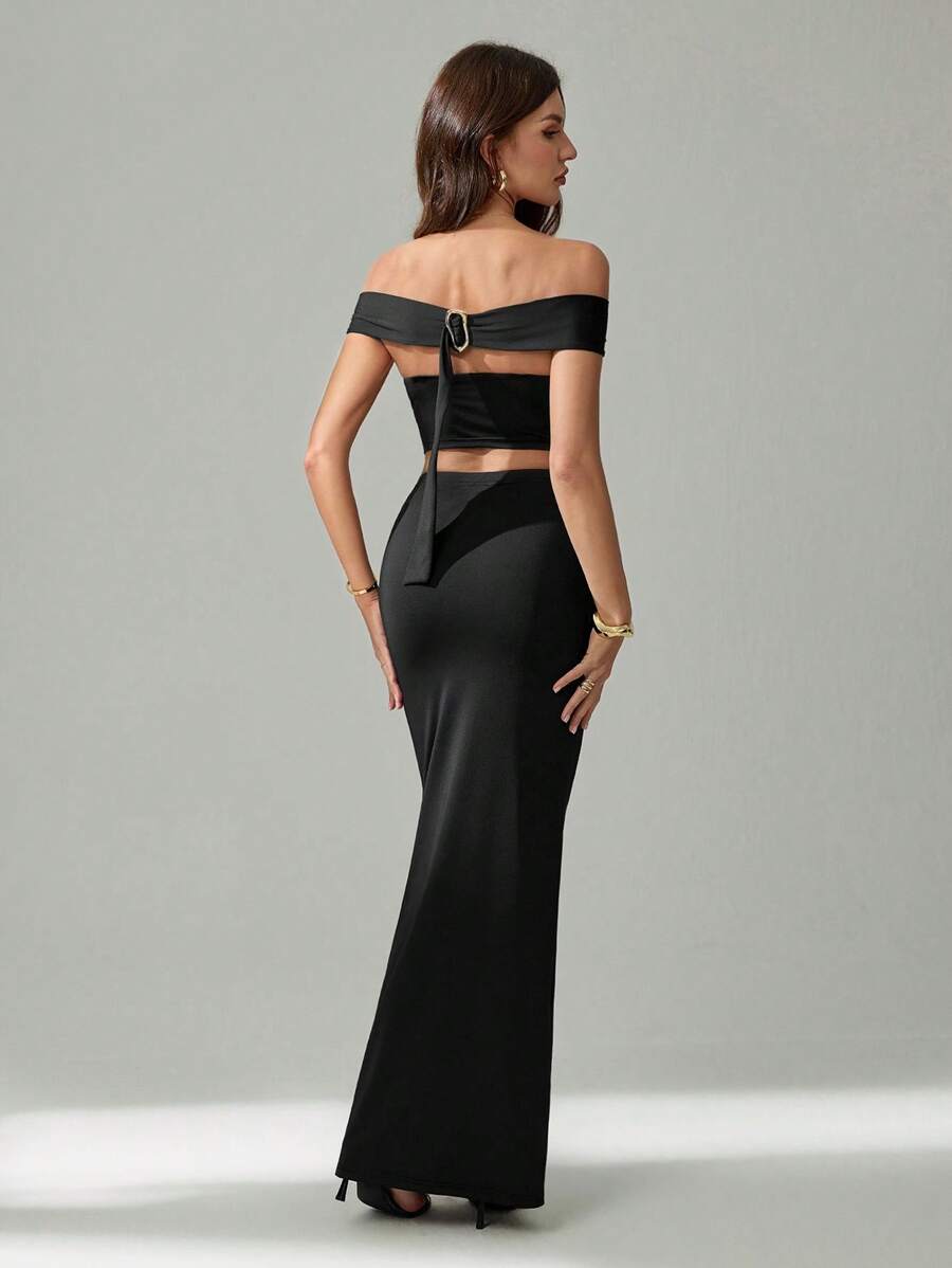 SHEIN Tall Women Off Shoulder Cut Short Sleeve T-Shirt & Skirt 2pcs Set, Tall Women - Black - View 1