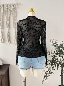 SHEIN EZwear Plus Size Women Floral Embossed Long Sleeve Blouse