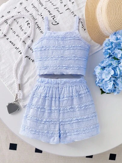 女童可爱条纹蓝色舒适吊带背心搭配蓝色休闲短裤T恤套装，春夏