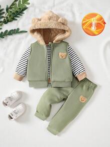 SHEIN Vintaside Kids 3 件套男婴条纹图案圆领长袖保暖内衣，纯色熊图案拉链连帽背心夹克和纯色熊图案无腰带裤子，适合室内和室外穿着 - 綠色 - 查看 7