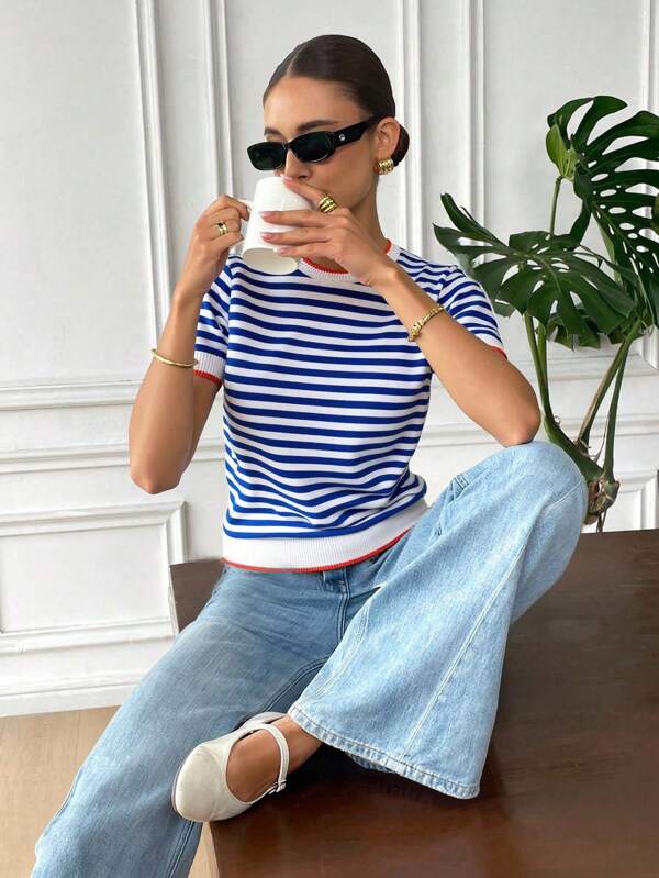 Serisse Striped Pattern Knit Top
