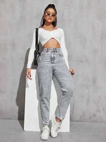 EURMUSE Women's Light Wash Ripped Tapered Casual Denim Jeans - Light Grey - View 4