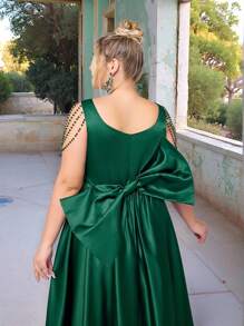 SHEIN Belle 加大码优雅浪漫绿色方领链条装饰婚纱，高开叉缎面和网眼拼接 A 字型正式晚礼服 - 綠色 - 查看 4