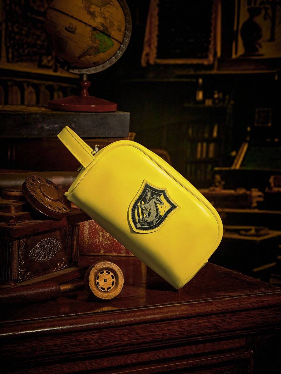 HARRY POTTER X SHEIN Animal Pattern Yellow Fashion Portable Large Capacity Cosmetic Bag - Yellow - View 1