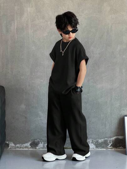 Tween Boy 休闲韩版宽松纯黑色背心和裤子套装，通勤、上学、日常休闲、运动皆宜，适合春夏季、度假