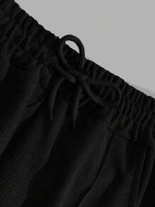 EURMUSE Cotton Men Patch Detailed With A Label Regular T-Shirt & Pants Two Pieces - Black - View 4