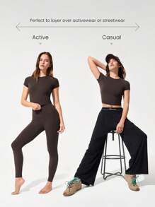 GLOWMODE Glow Era 柔软弹力圆领修身短款短袖运动圆领 T 恤低冲击瑜伽普拉提健身房工作室日常休闲装 - 巧克力棕 - 查看 7