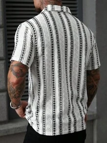 Manfinity Homme 男士条纹短袖休闲通勤 Polo 衫 - 黑與白 - 查看 2