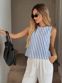 Easowa Casual Women Striped Sleeveless Cropped Top With Back Slit Old Money Style - Blue and White - View 4