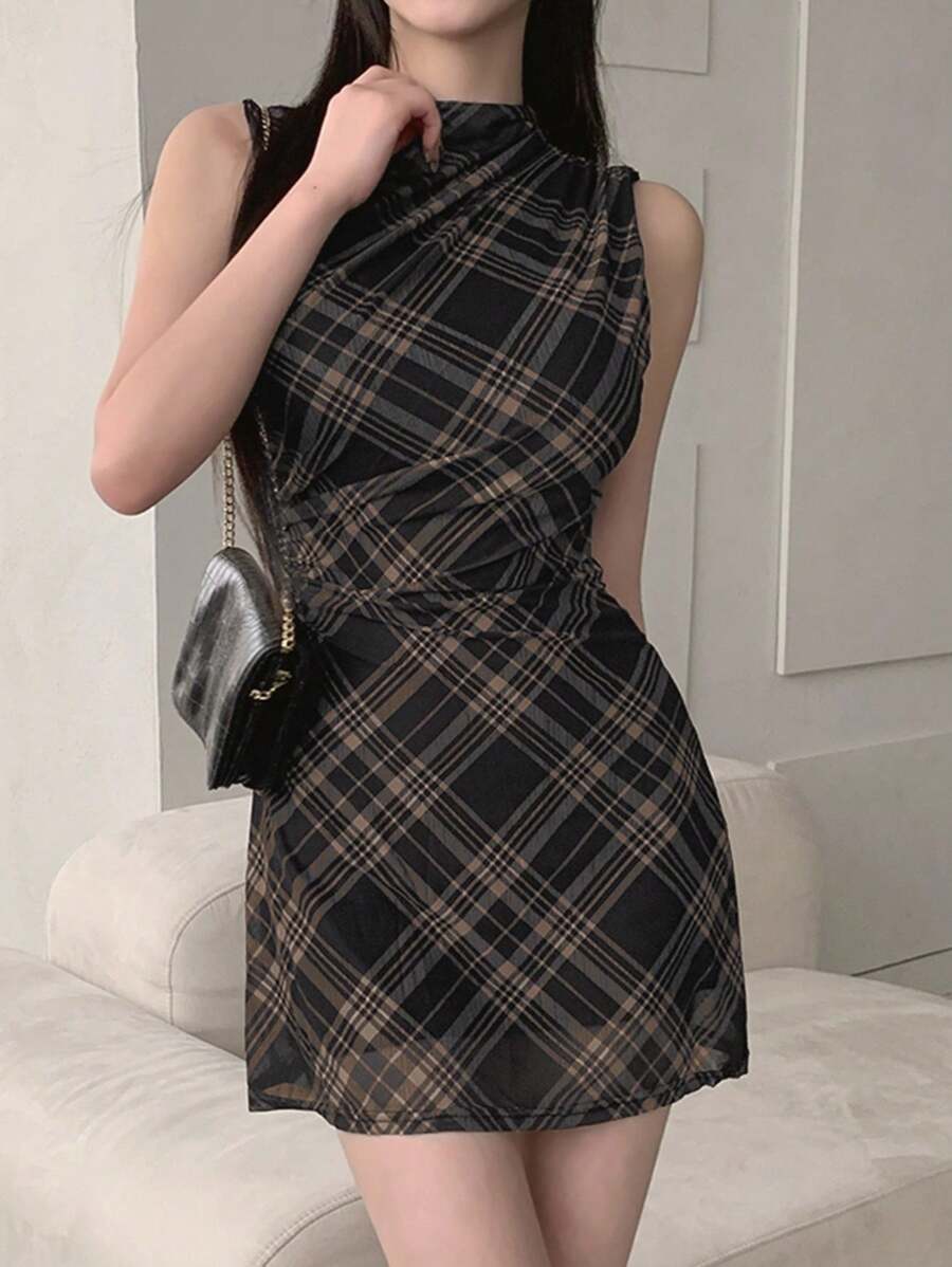 DAZY 女士格子无袖收腰短款连衣裙 夏季女装 - 米色 - 查看 1