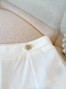 SHEIN Clasi 女士休闲百搭纯色短裤