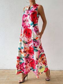 Breezaya 假日休闲随机花朵印花缺口领无袖开衩连衣裙