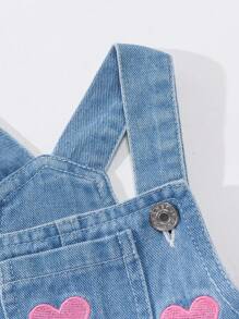 SHEIN Baby/Baby Girl Casual Cute Heart Embroidery Distressed Denim Bib Overalls Baby Girls Clothing Overalls Overalls Toddler Girl - Light Wash - View 5