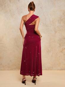 COSMINA 女士闪亮优雅褶皱单肩长裙，演唱会服装，约会之夜造型，夜间外出风格，婚礼宾客礼服，生日派对礼服 - 酒紅色 - 查看 2