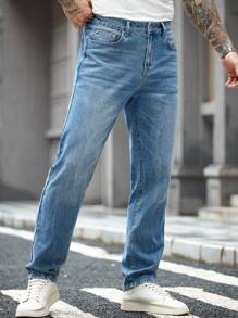 Manfinity Homme Men's Casual Everyday Washed Slanted Pocket Straight Leg Jeans - Light Wash - View 5