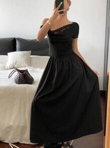 Livesso Einfarbiges Spitzen-Patchwork asymmetrisches Schulter Kurzarm Taille ausgestelltes Maxikleid, elegantes lässiges Herbstkleid für Frauen - Schwarz - Übersicht 4