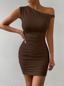 Chiquease 棕色性感露肩不对称连衣裙、海滩度假装、夏季装、约会夜装、毕业礼服、女士蜜月装 - 咖啡棕 - 查看 3