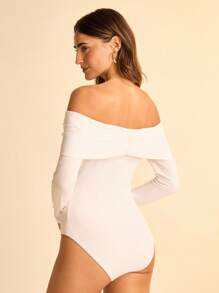 CAJUNI 白色露肩荷叶边修身优雅长袖连体衣 - 女式返校/波西米亚风服装 - 白色 - 查看 2