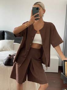 Livesso 2 pièces Ensemble chemise veste décontractée ample de couleur unie à manches courtes et short, style de rue, automne