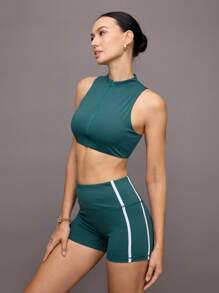 Activina Women's Summer Fashion Zipper Cropped Sports Tank Top And Shorts Set Workout Women Sets - Green - View 3