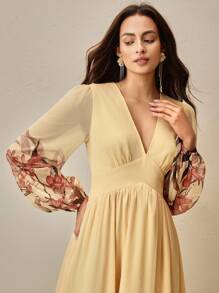 Anewsta Anwesta 优雅V领束腰印花女式连衣裙 - 黃色 - 查看 5