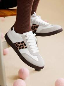 CUCCOO EASI 2025 Spring New Vintage Style Casual Flat Running Sneakers For Women