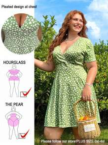 SHEIN EZwear Plus Size V-Neck Waisted Green Ditsy Floral Dress, For Spring And Summer - Green - View 1