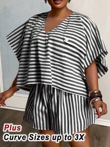 Slaydiva 2025 新款夏季休闲/通勤/旅行黑白条纹 V 领宽松短款上衣和高腰 A 字短裤两件套大码女装