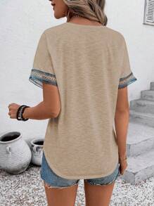 SHEIN LUNE 女士蕾丝拼接 V 领蝙蝠袖短袖休闲 T 恤