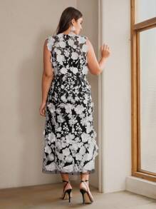 Anewsta 加大码女式长款无袖花卉刺绣连衣裙，奢华优雅的女士晚礼服 - 黑與白 - 查看 2