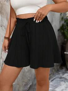 EMERY ROSE Plus Size Women's Textured Fabric Shorts, Casual Loose Solid Color Shorts