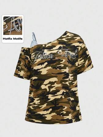 Grunge Punk Camiseta suelta con hombro diagonal, con estampado de camuflaje y aplicaciones de strass en estilo gótico punk para mujeres