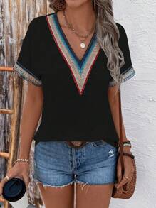 SHEIN LUNE Camiseta casual de mujer para vacaciones con bloque de color y aplicación de encaje - Negro - Ver 5