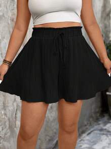 EMERY ROSE Plus Size Women's Textured Fabric Shorts, Casual Loose Solid Color Shorts