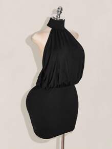 SHEIN ICON 加大码高领露背褶饰紧身迷你连衣裙，性感 Y2K 露背挂脖紧身连衣裙 - 黑色 - 查看 3