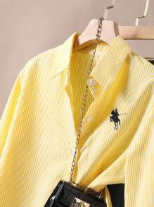 SHEIN 1pc Girls Turndown Collar Long Sleeve Striped Shirt With Front Embroidery Pattern, Casual Blouse For Autumn Fall Winter