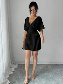 Elenzga 纯色深V领蝙蝠袖褶皱优雅短款女式连体裤