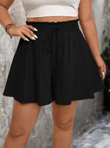 EMERY ROSE Plus Size Women's Textured Fabric Shorts, Casual Loose Solid Color Shorts