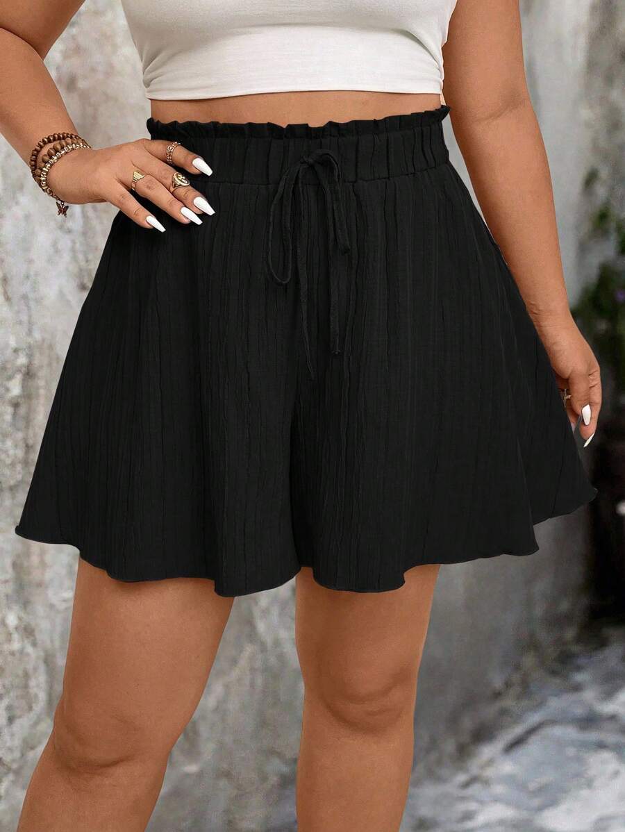 EMERY ROSE Plus Size Women's Textured Fabric Shorts, Casual Loose Solid Color Shorts