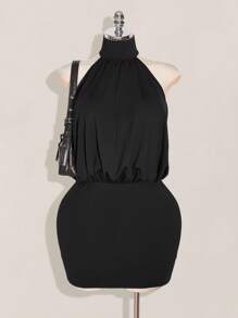 SHEIN ICON 加大码高领露背褶饰紧身迷你连衣裙，性感 Y2K 露背挂脖紧身连衣裙 - 黑色 - 查看 5