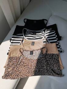 SHEIN EZwear Bộ 4 áo hai dây nữ nhiều họa tiết, kiểu dáng ôm sát, có dây đeo, thích hợp cho mùa hè và đi học. - Nhiều màu - Xem 6