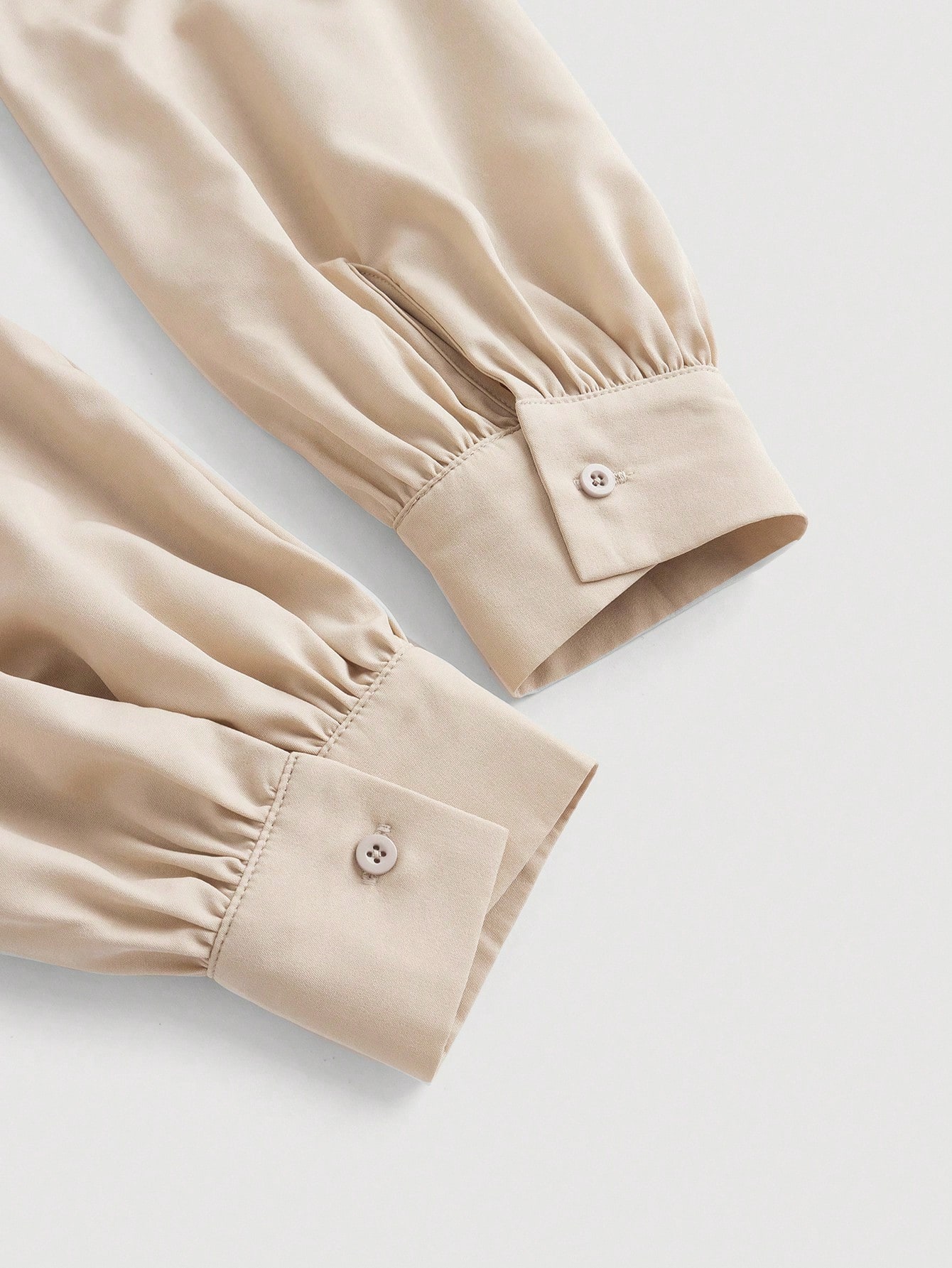 SHEIN فستان قميص أنيق بلون بيج عتيق بطبعات زهرية ل...