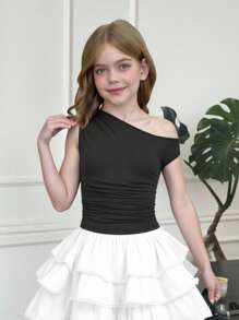 SHEIN Serisse Kids 青少年女孩休闲街头时尚黑色不对称领口褶饰修身 T 恤 - 黑色 - 查看 1