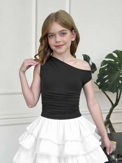 SHEIN Serisse Kids 青少年女孩休闲街头时尚黑色不对称领口褶饰修身 T 恤