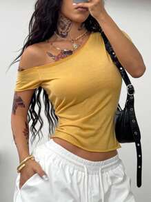 Coolane 女式不对称领口纯色短款休闲夏季时尚 T 恤，黄色上衣