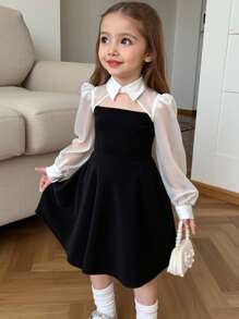 فستان بياقة للفتاة الصغيرة بتصميم محايد وبسيط وريحي ذو تجزيع ألوان مرقّع ومفرّغ - أبيض وأسود - مشاهدة 1