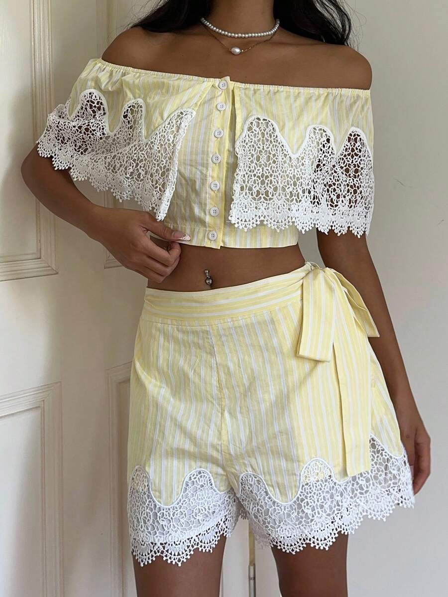 SHEIN EZwear 女式条纹撞色蕾丝侧系腰宽松短裤 - 黃色 - 查看 1