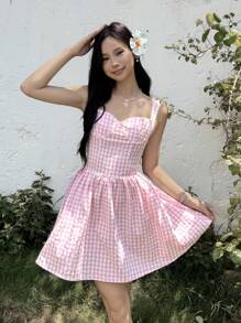 SHEIN Vestido en línea A con decoración de encaje, elegante y minimalista, cómodo para chicas adolescentes