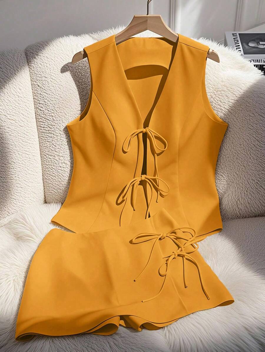 Franclia 2pcs Women's Solid Color Front Tie Vest Shirt And Shorts Set Yellow Two Piece Set Tie Front Two Piece Set - Yellow - View 1