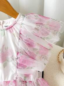 SHEIN 年轻女孩优雅圆领荷叶边下摆花卉印花连衣裙